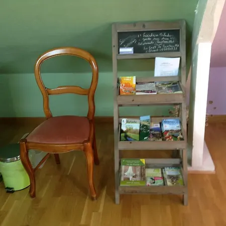 Oda ve Kahvaltı Les Cailloux En Vallee De Chevreuse 3*